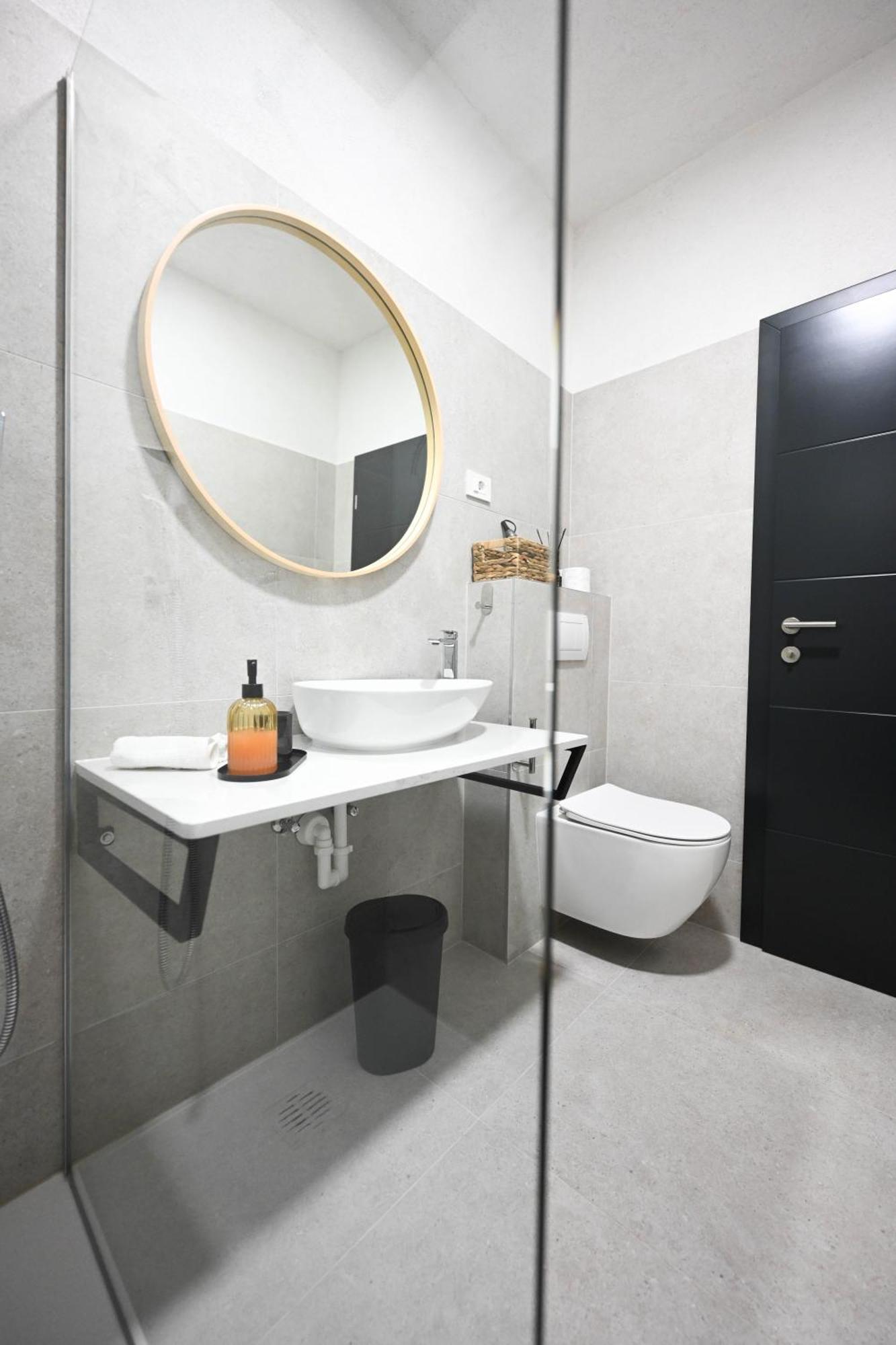 Appartement 4-star Design Bubamara